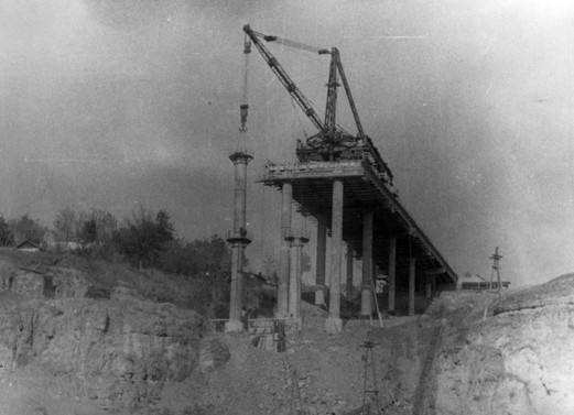 Будівництво мосту стрімка лань в Кам`янці-Подільському
