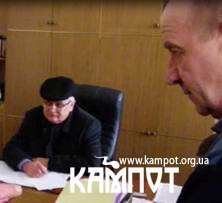Як в Дунаївцях склав повноваження голова районної адміністрації