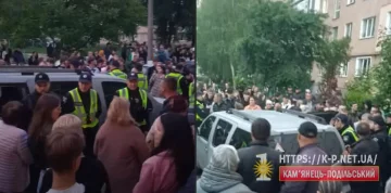 ТЦК наїхало на бабусю та хотіло втекти