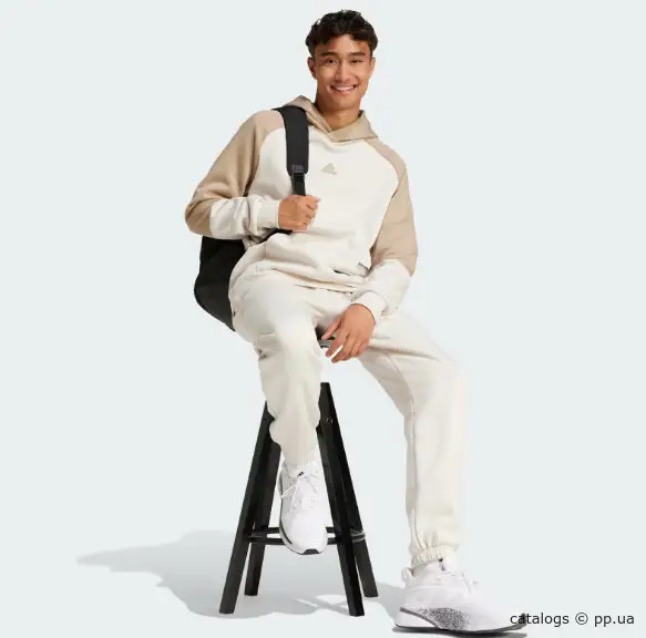 Як обрати чоловічий спортивний костюм Adidas для тренувань і відпочинку