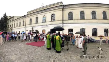 Візит Митрополита Епіфанія та освячення храму