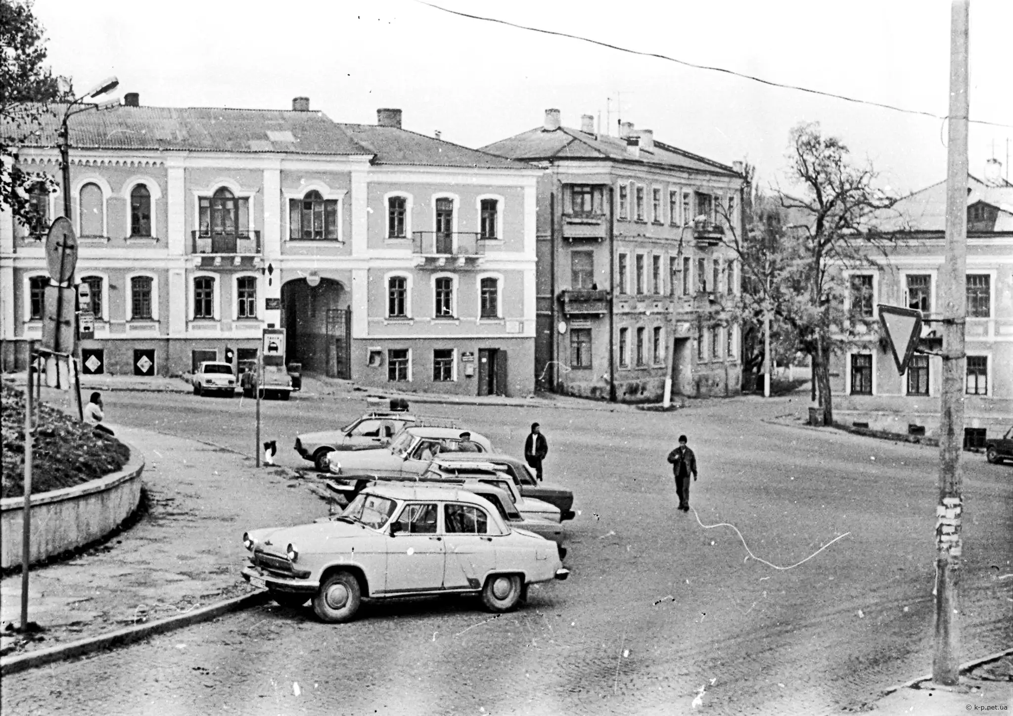 Троїцька площа (колишня Куйбишева) у 1980-ті роки