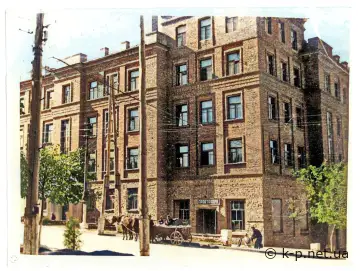 Будинок Лесі Українки, 52