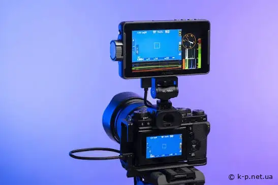 Обзор Viltrox DC-550 PRO: накамерний монітор 1200 ніт проти Feelworld та Desview