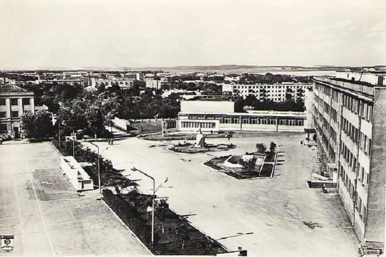 31 серпня 1967 року відкрито військово-інженерне командне училище
